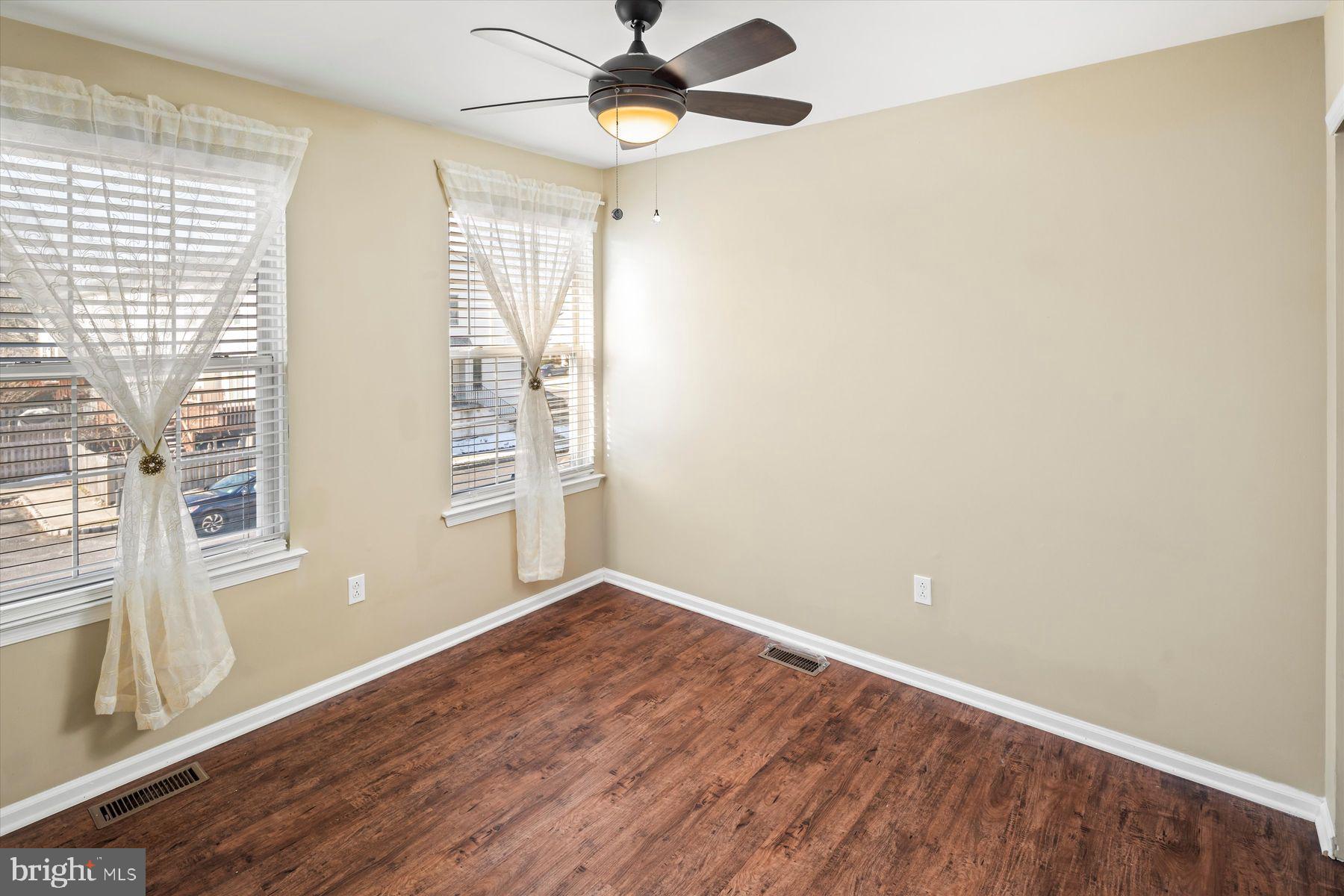 5 Bellflower Ct