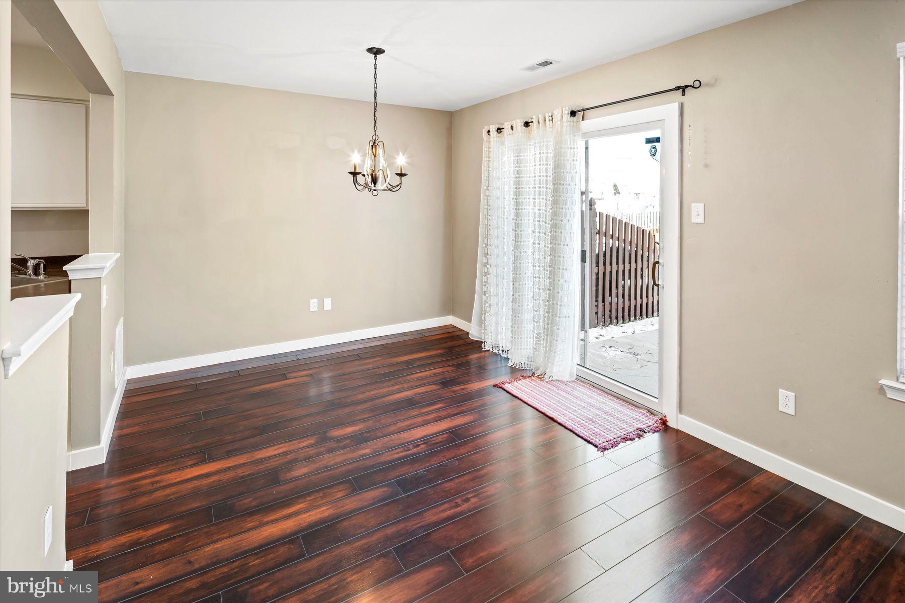 5 Bellflower Ct