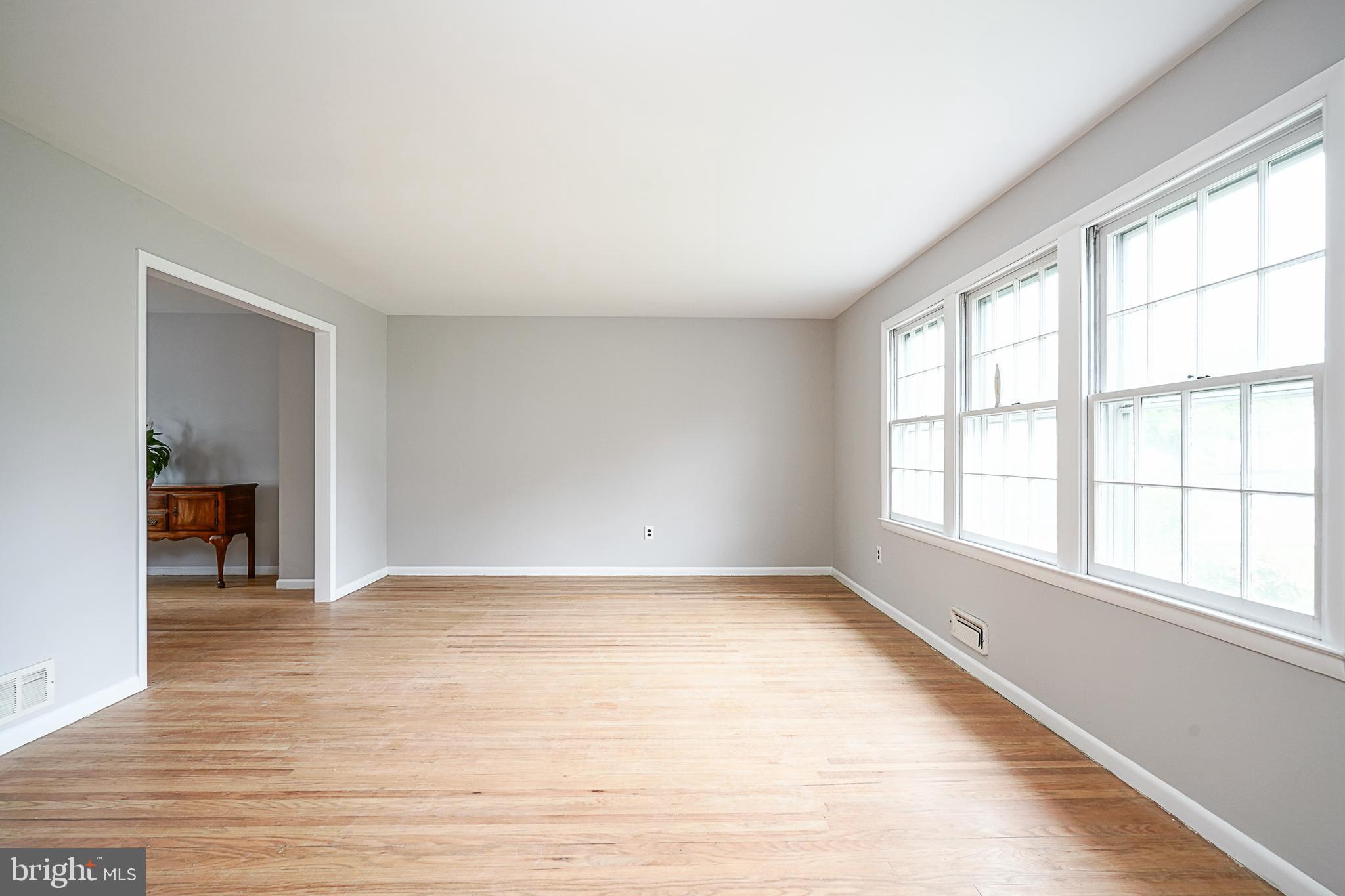 226 Tinder Box Ln