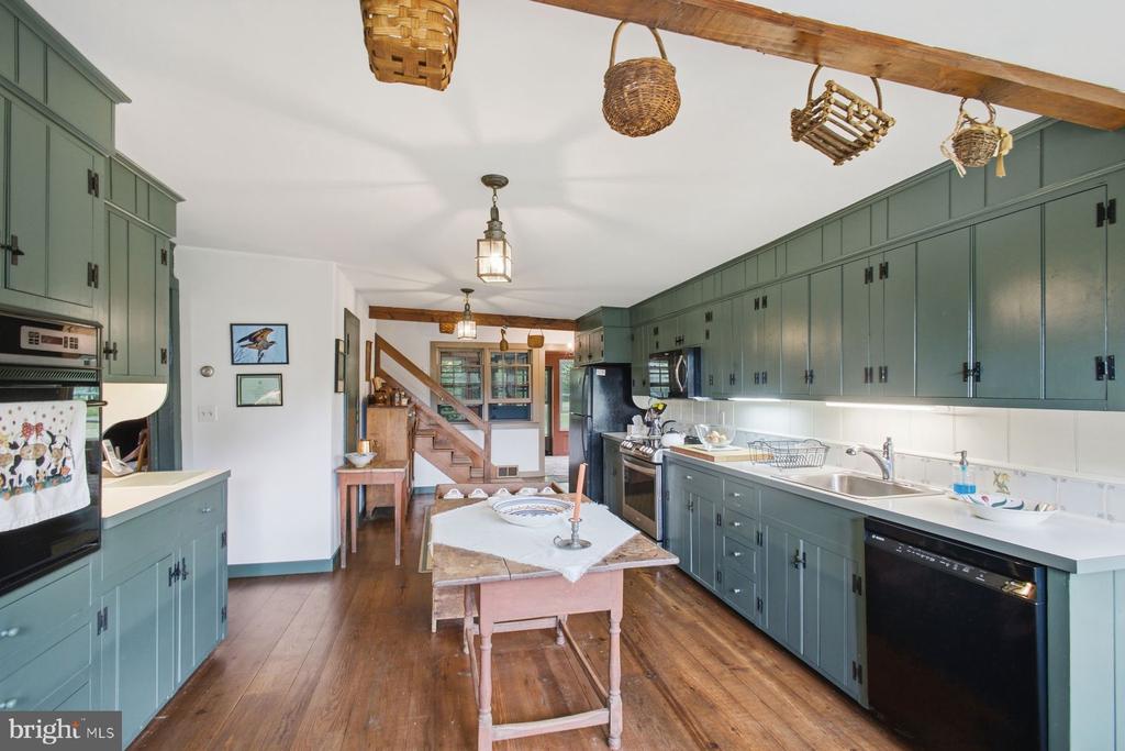 255 OLD MILL ROAD