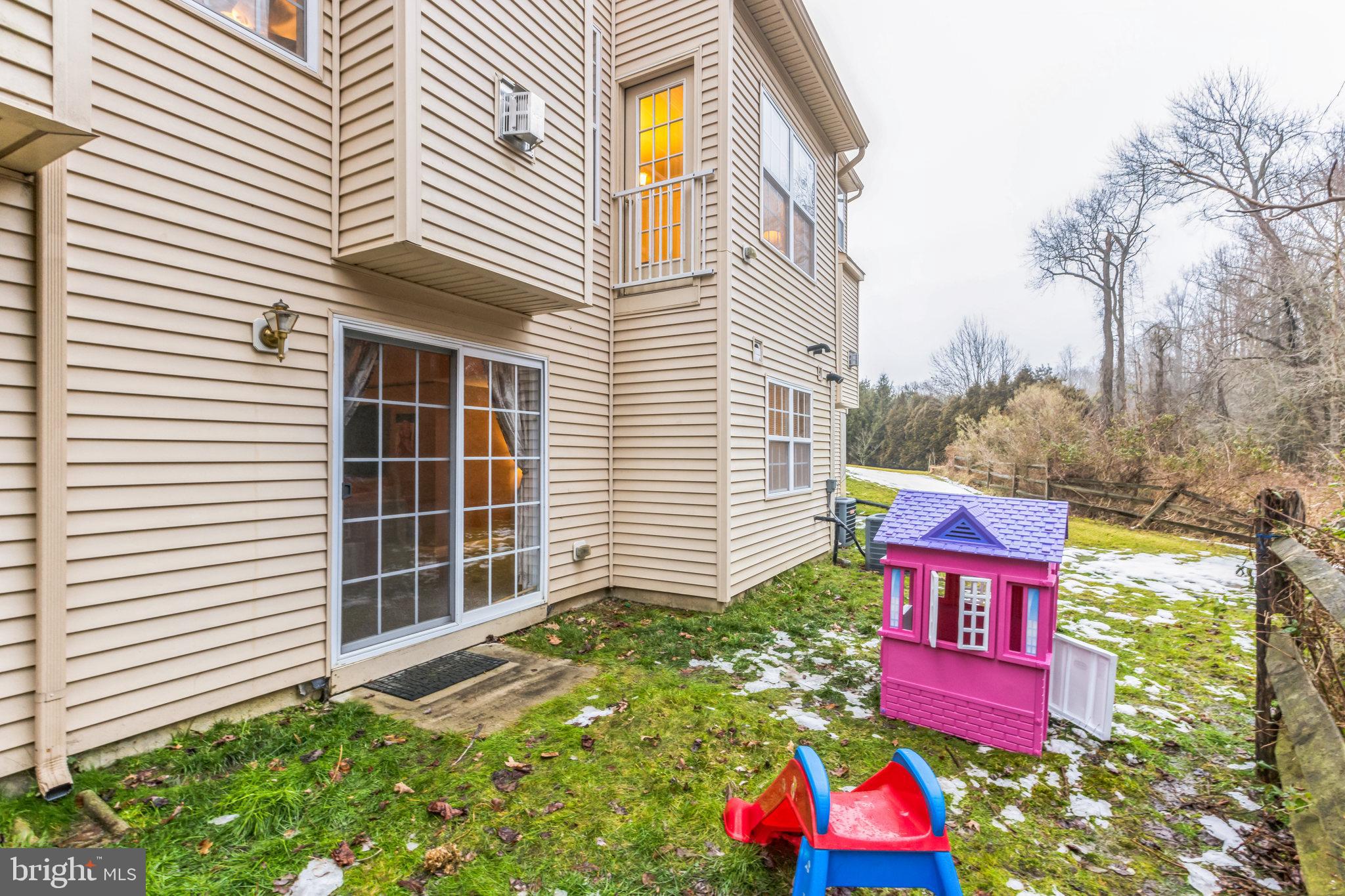 41 Glacier Dr