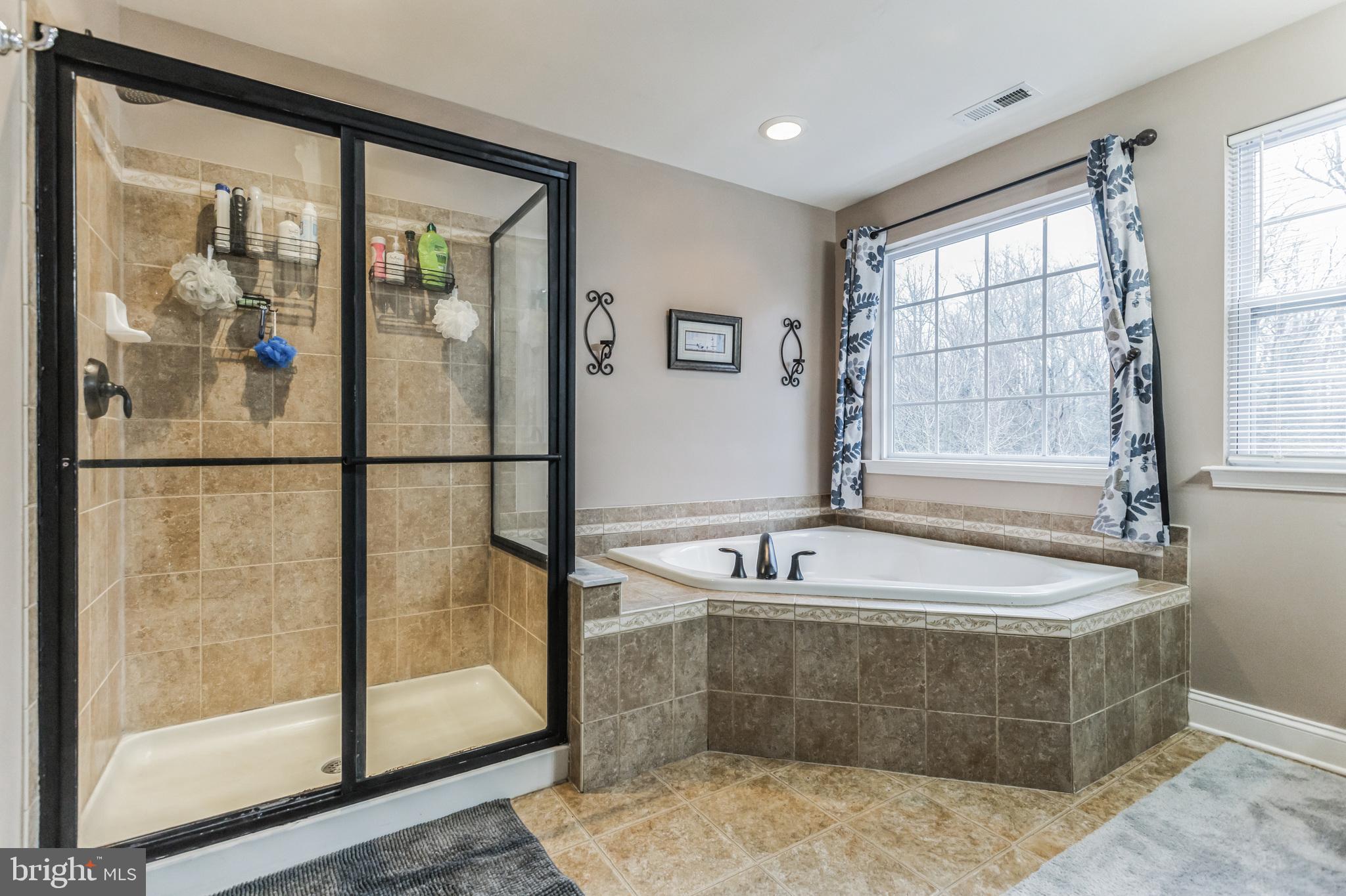 41 Glacier Dr