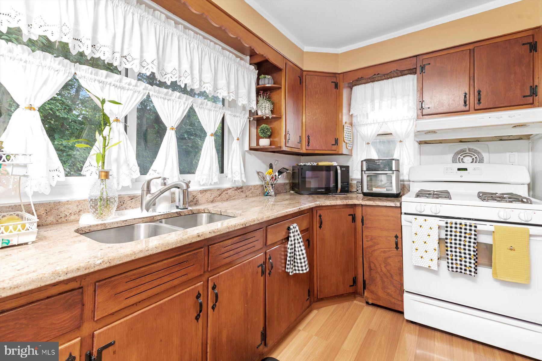 3104 Haddonfield Rd