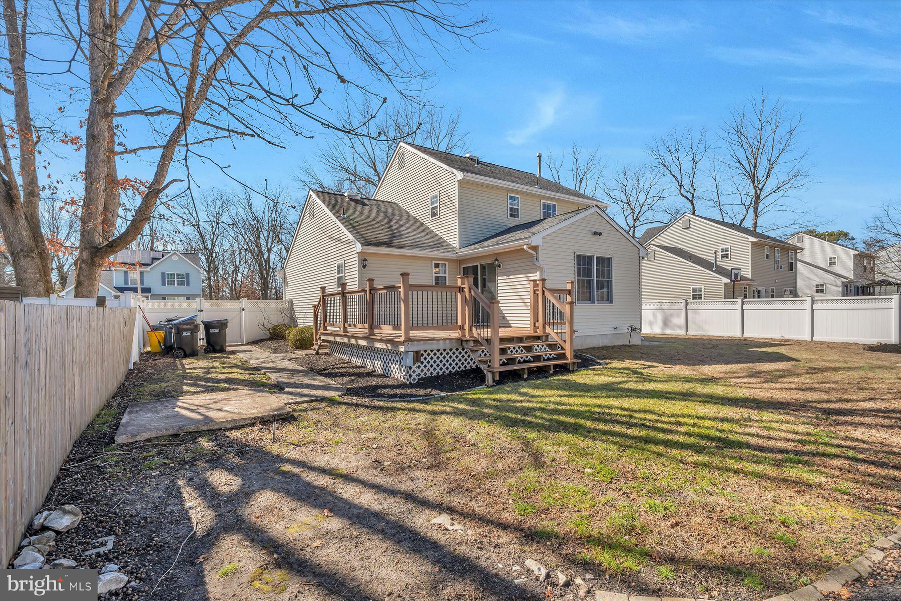 39 COUNTRY CLUB ROAD