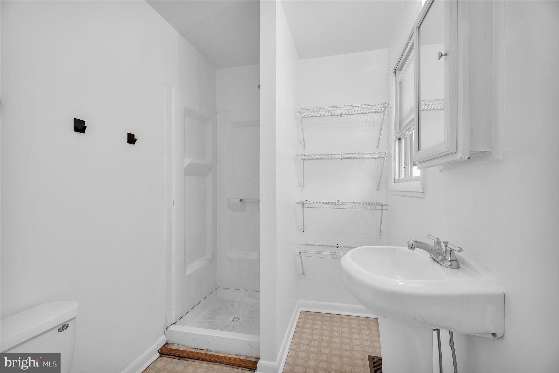 142 NEW FREEDOM ROAD