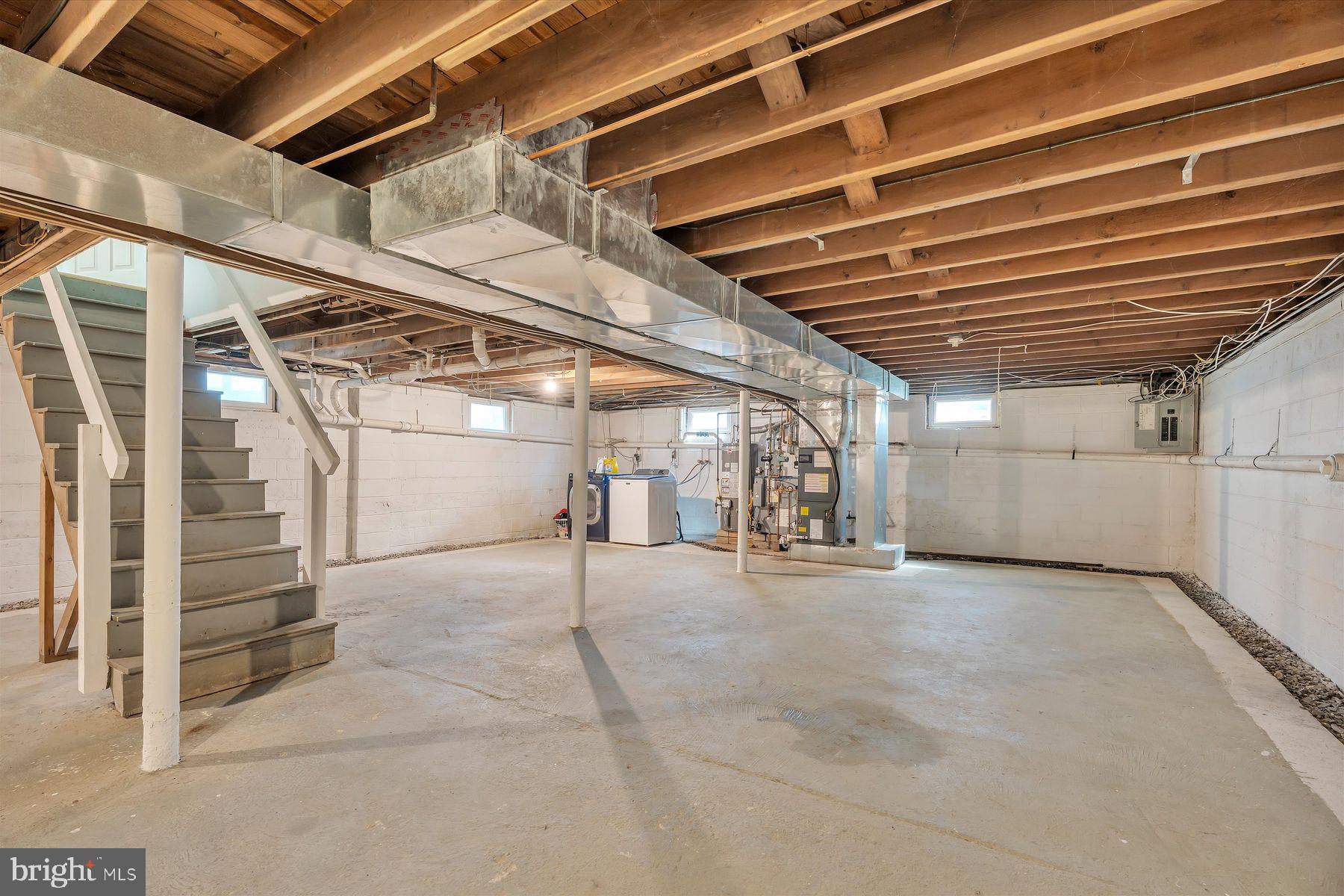 142 NEW FREEDOM ROAD