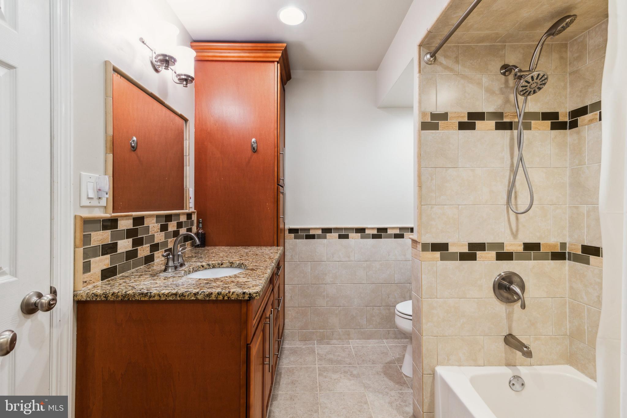 103 CLARIDGE COURT 11