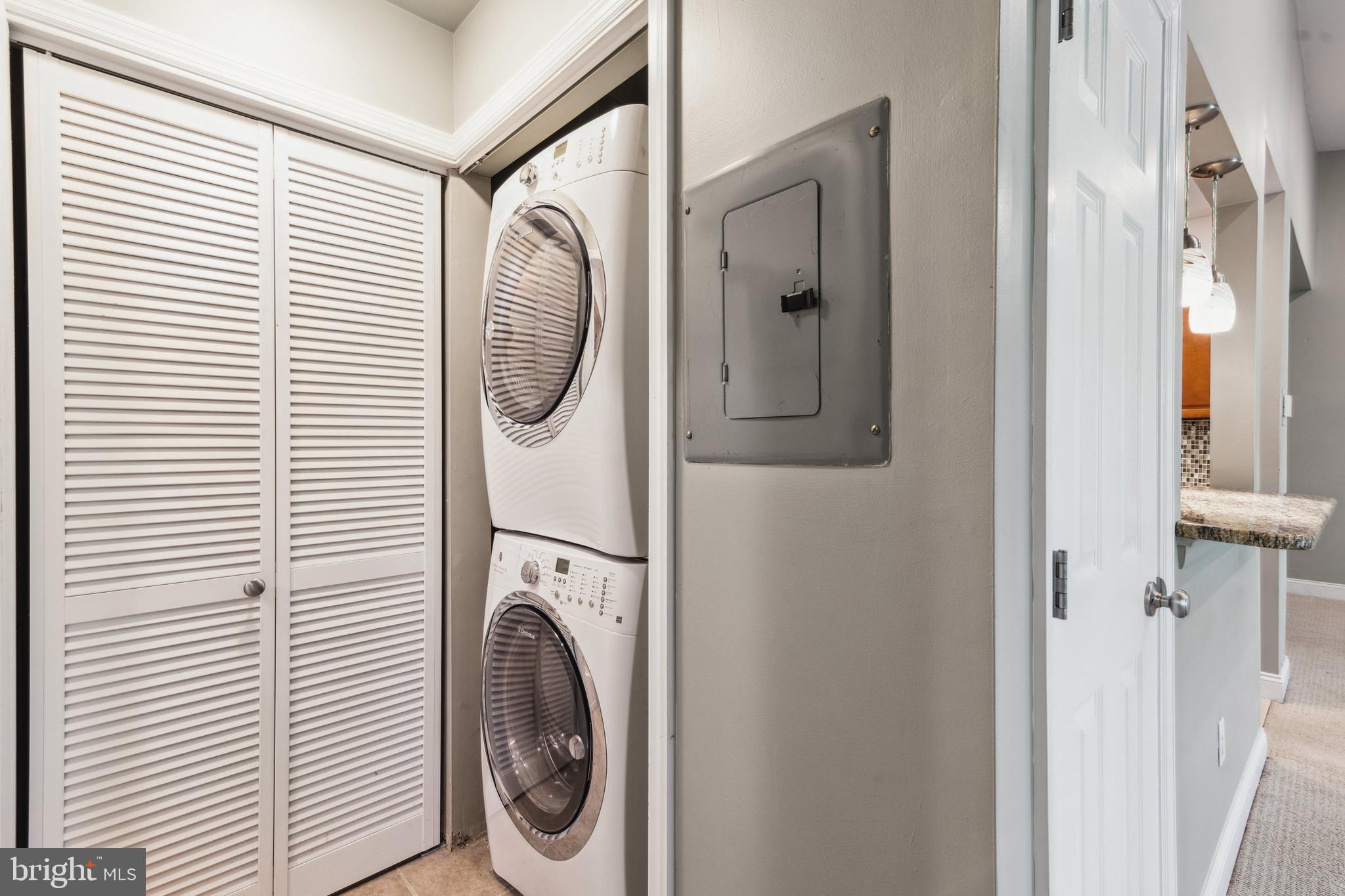 103 CLARIDGE COURT 11