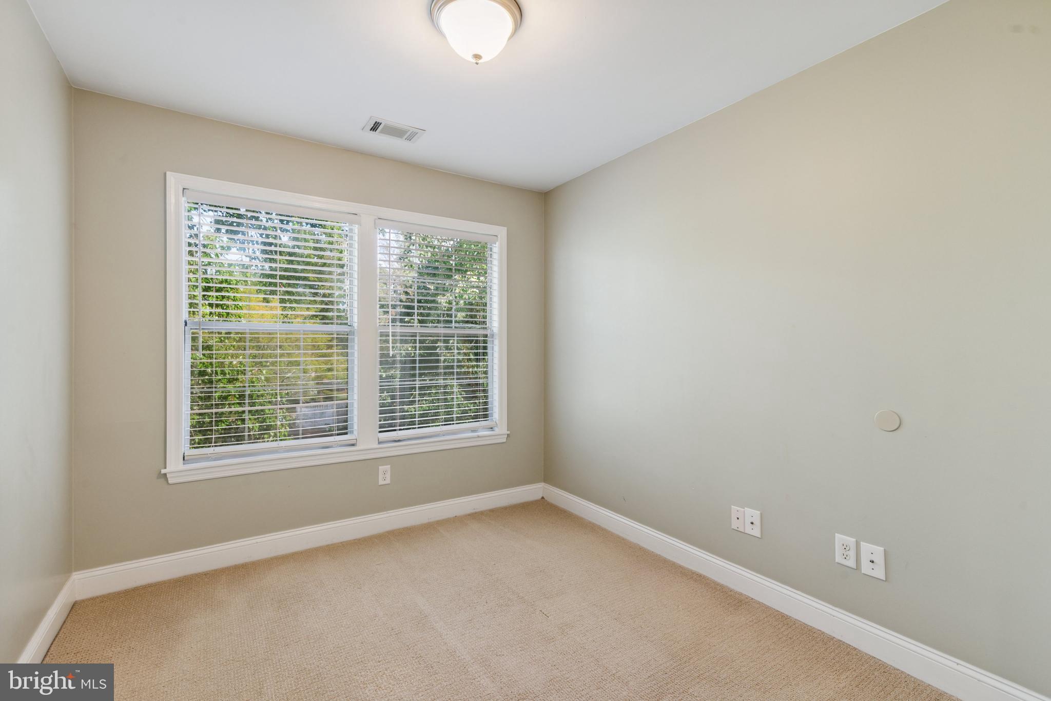 103 CLARIDGE COURT 11