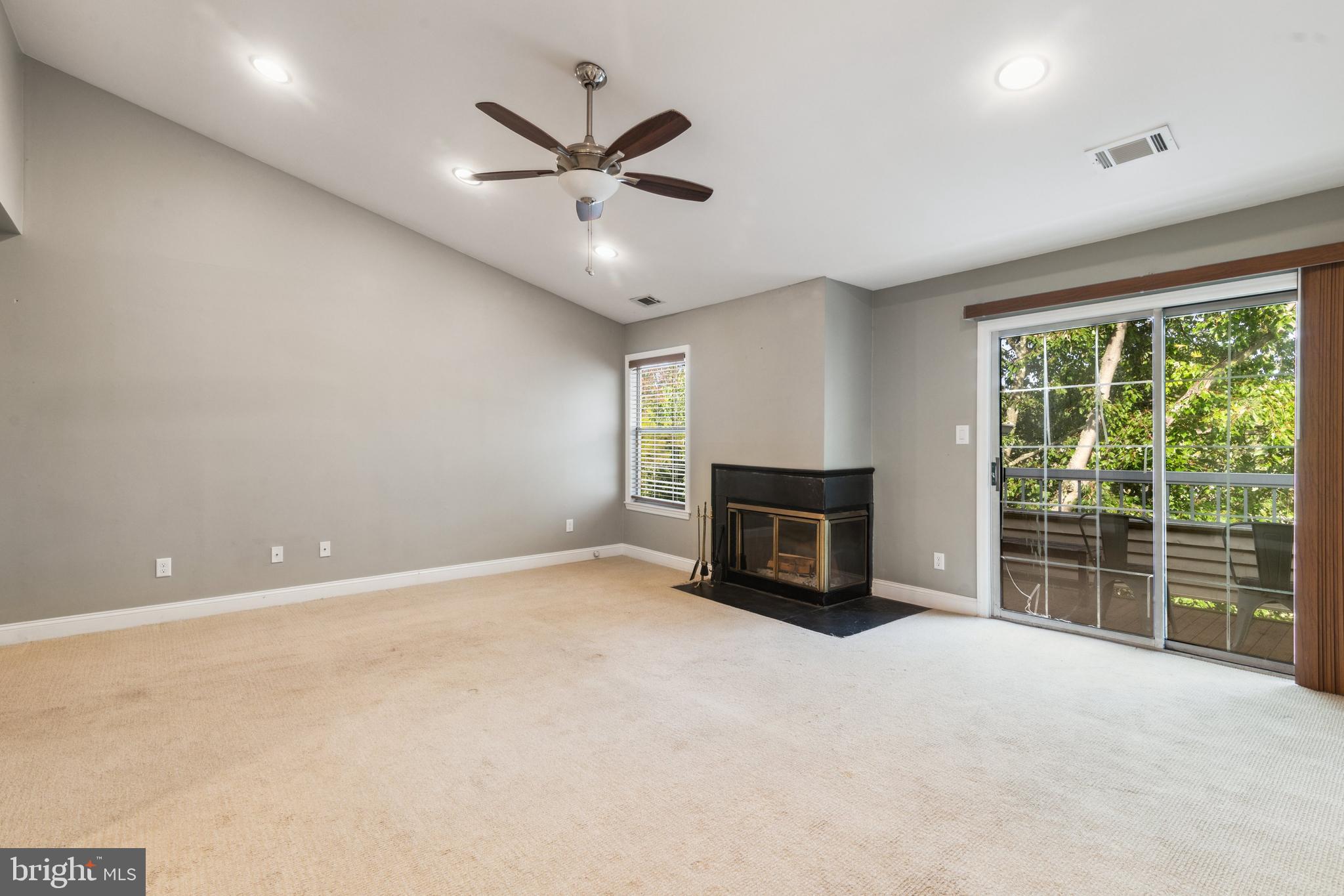 103 CLARIDGE COURT 11