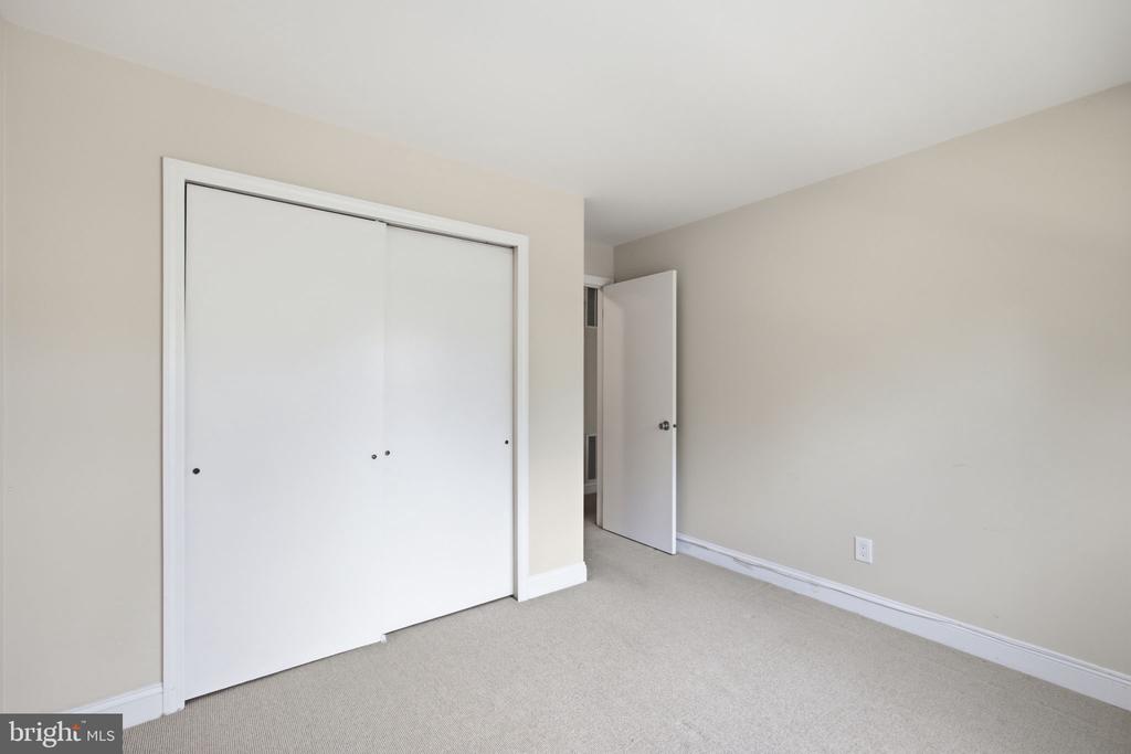 111 WORLIDGE COURT 5