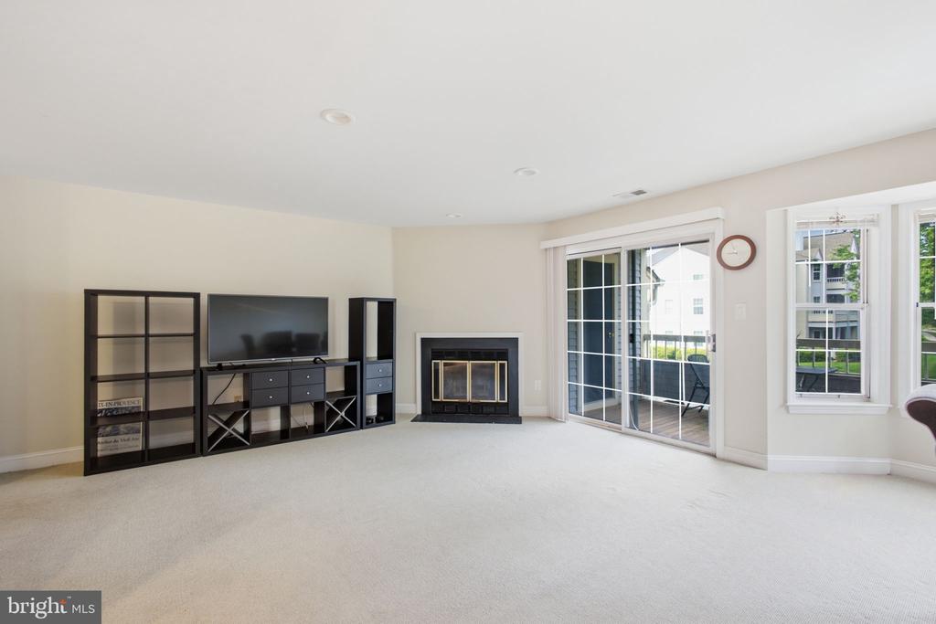 111 WORLIDGE COURT 5