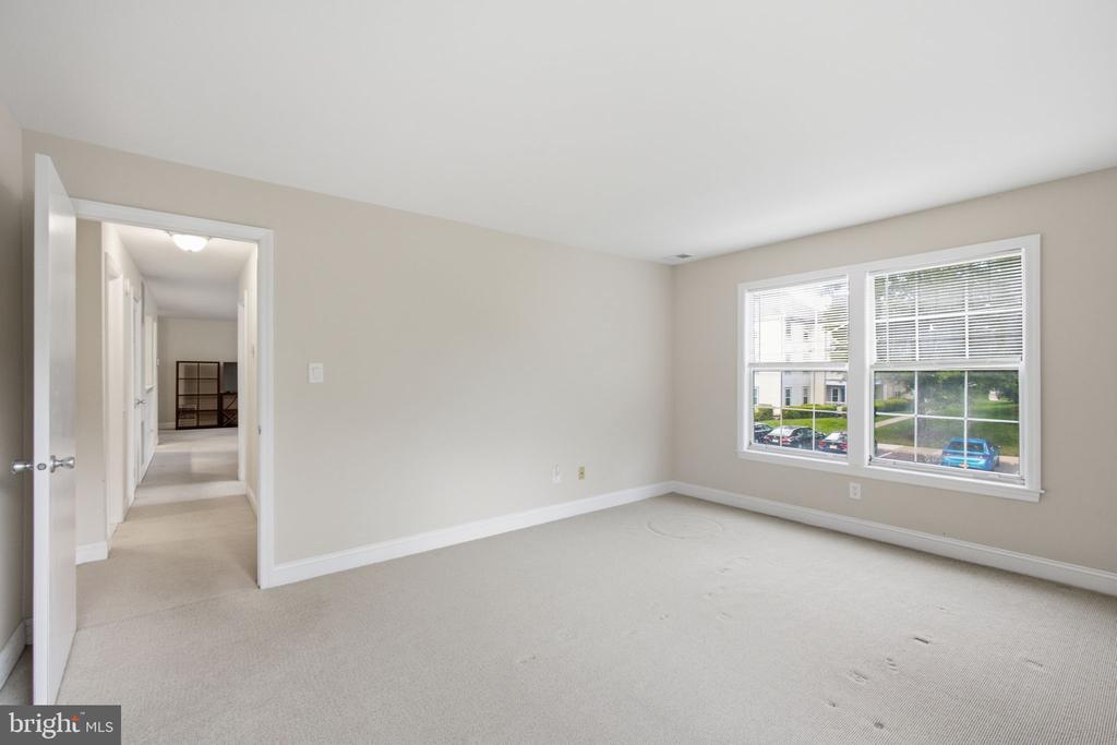 111 WORLIDGE COURT 5
