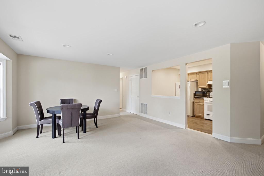 111 WORLIDGE COURT 5