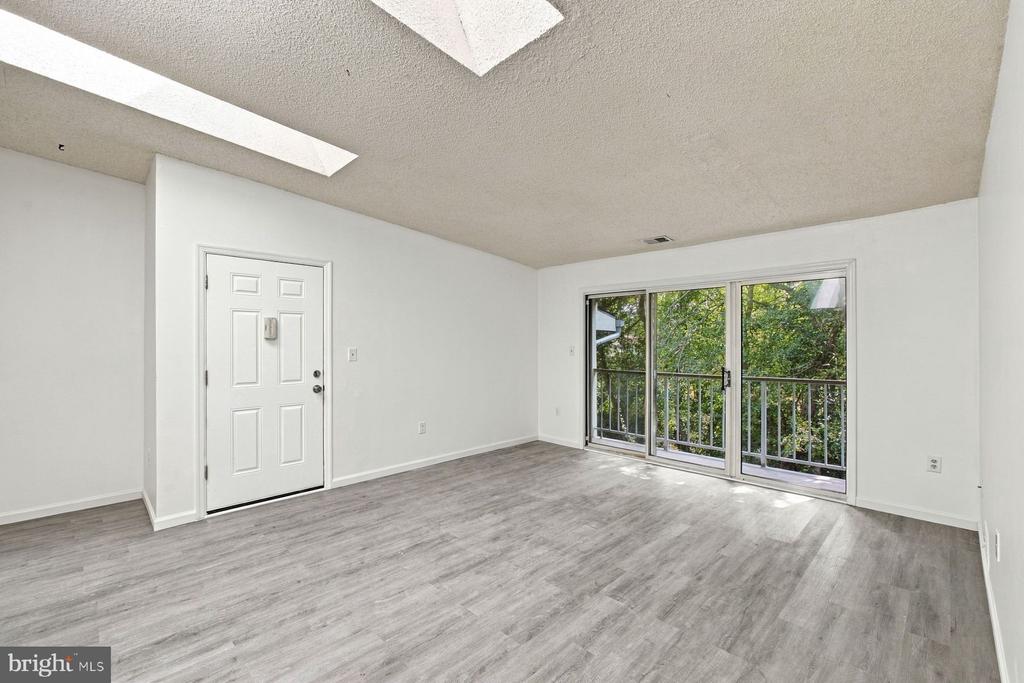 43 MULBERRY COURT