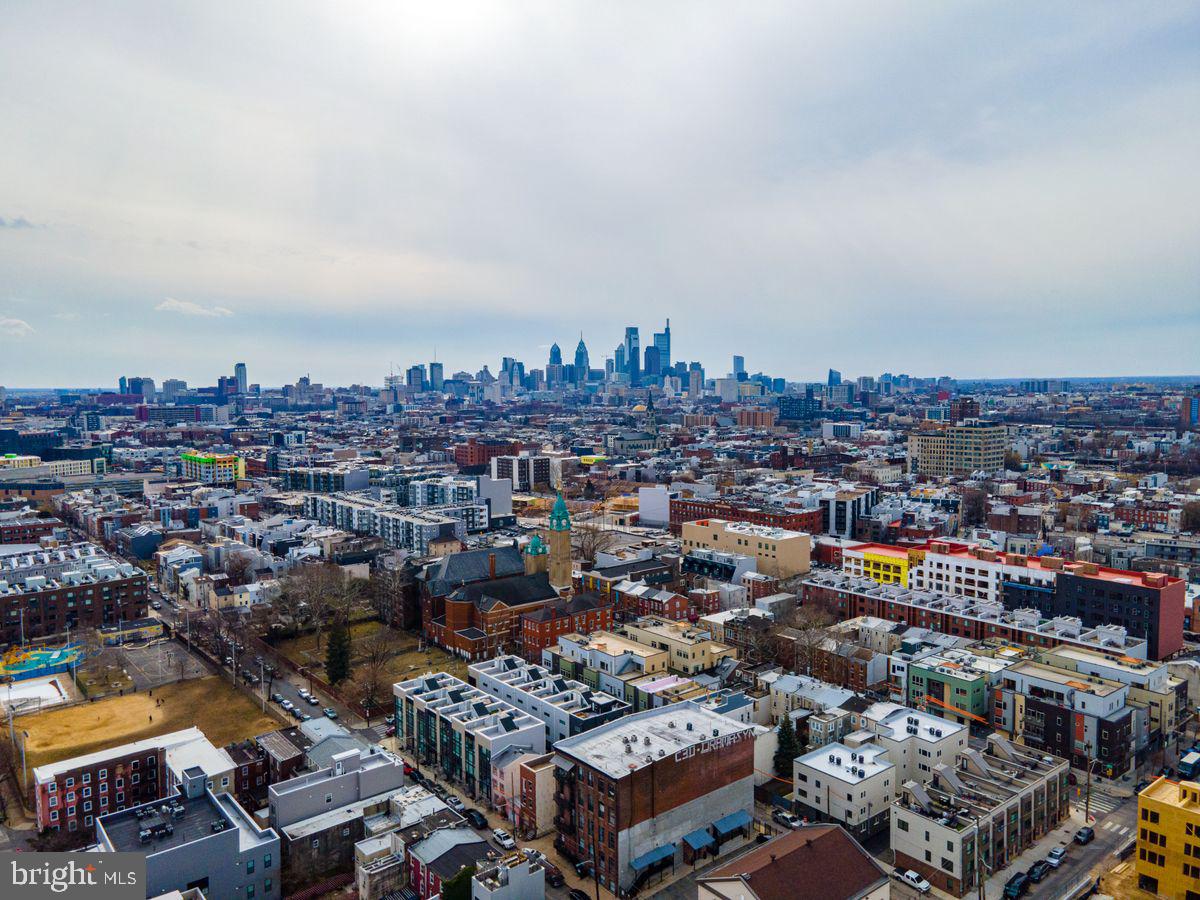1524 N HANCOCK STREET Unit: 304
