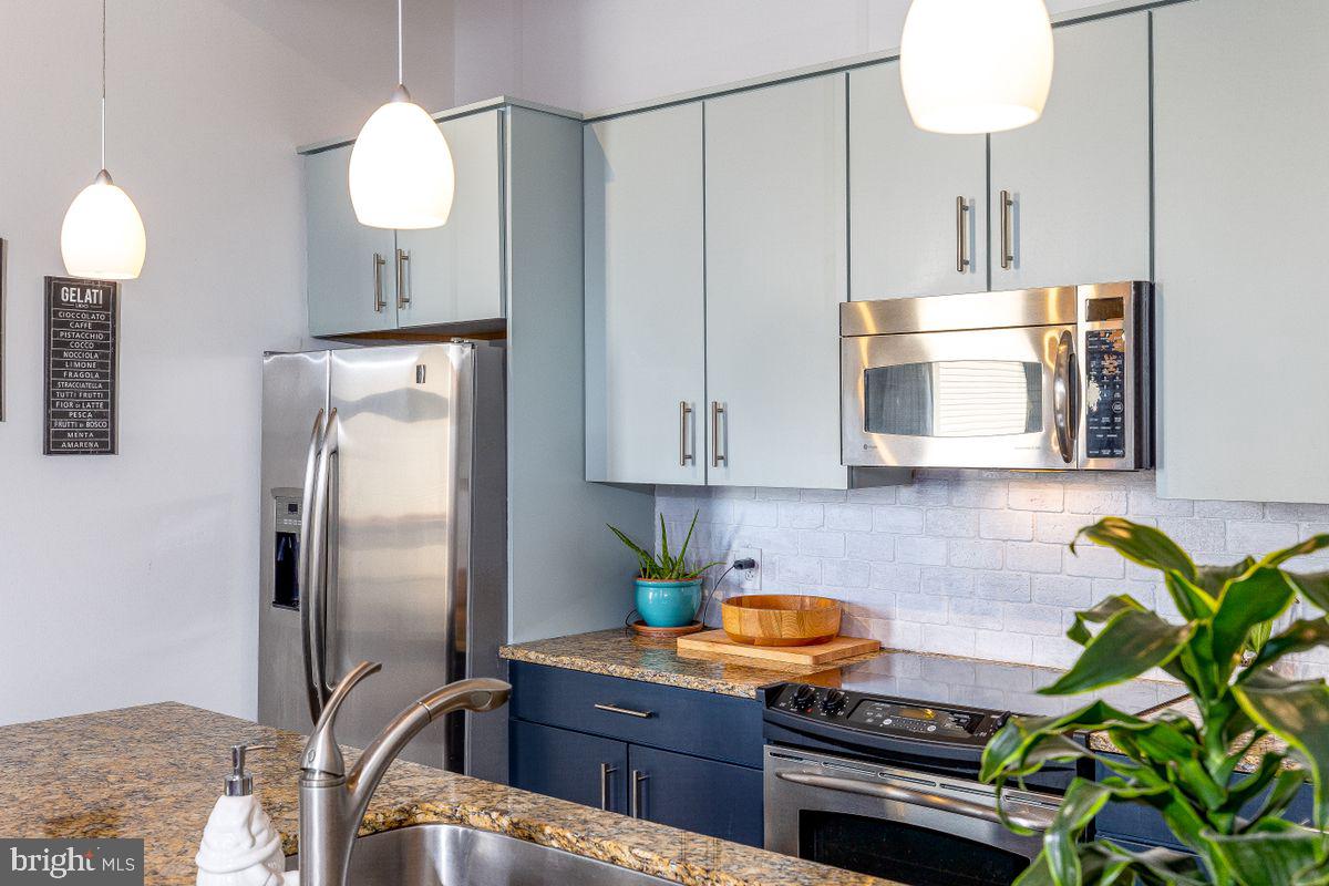 1524 N HANCOCK STREET Unit: 304