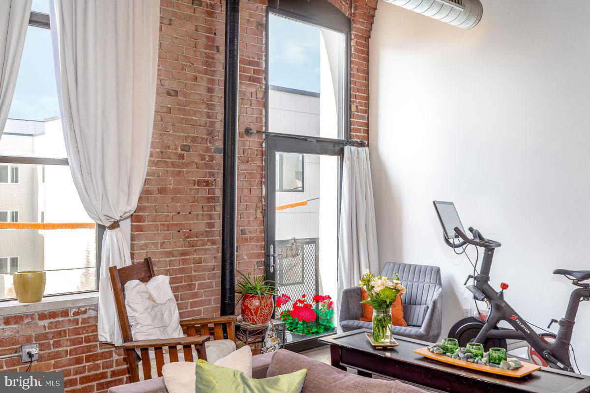 1524 N HANCOCK STREET Unit: 304