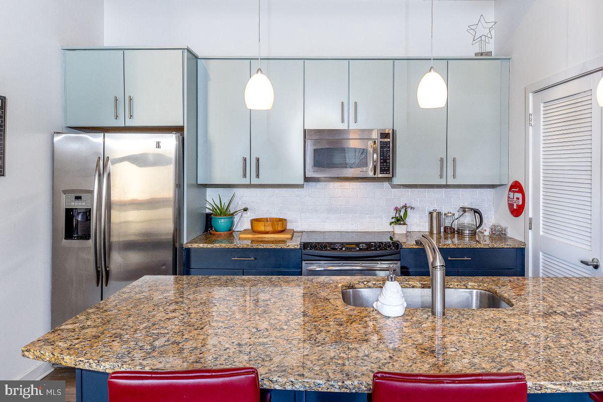 1524 N HANCOCK STREET Unit: 304