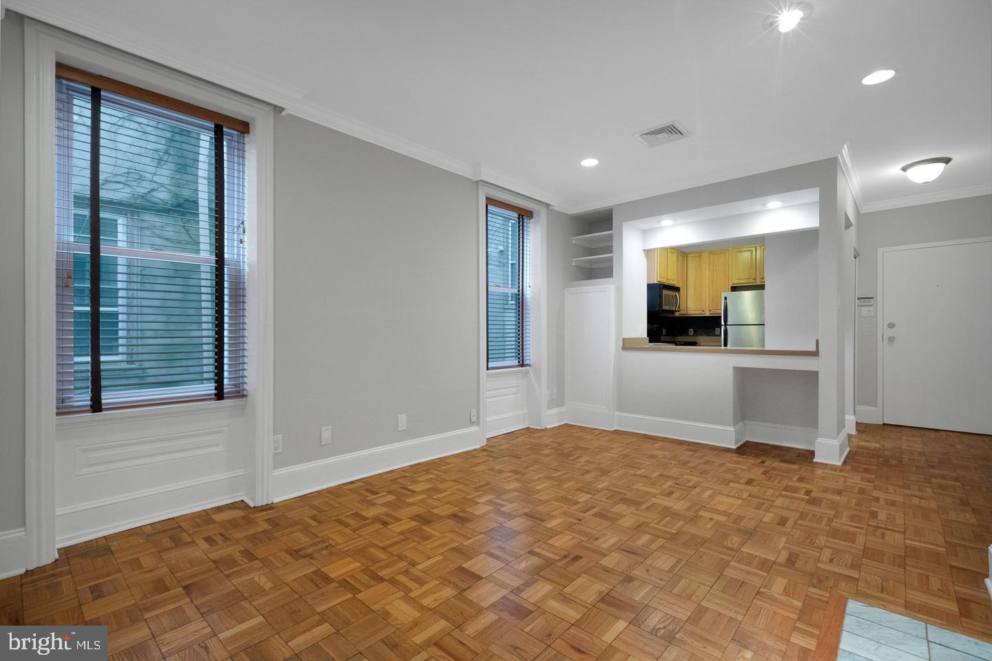 1714 WALLACE Unit: 3