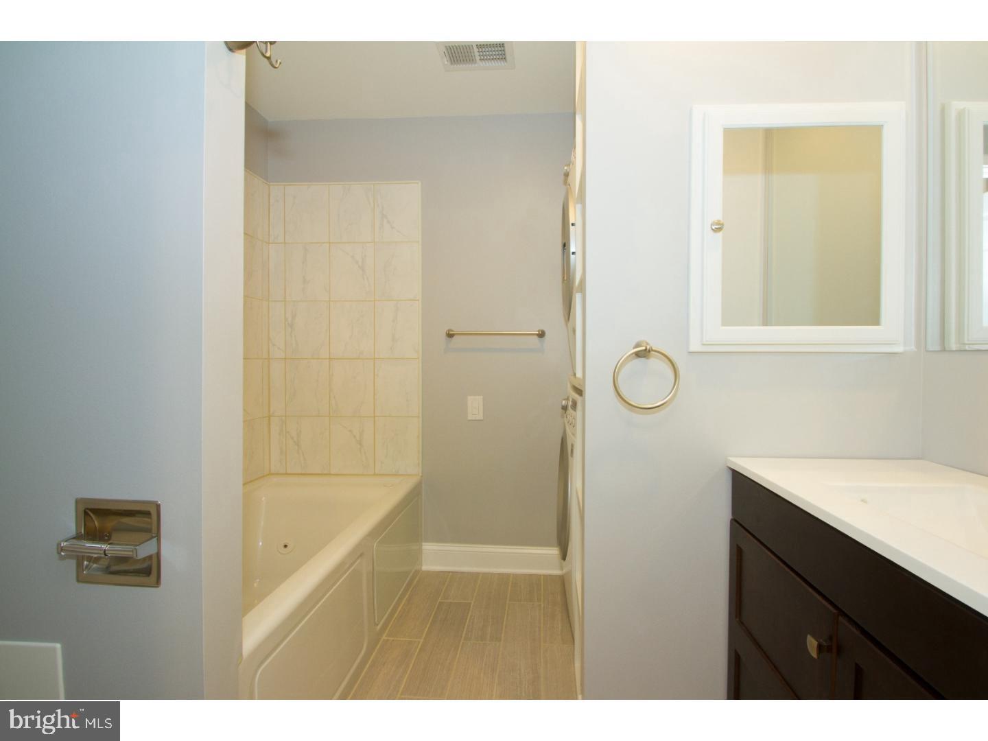 2225 MOUNT VERNON STREET Unit: 2ND FLR.