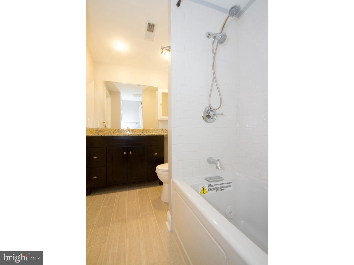 2225 MOUNT VERNON STREET Unit: 2ND FLR.