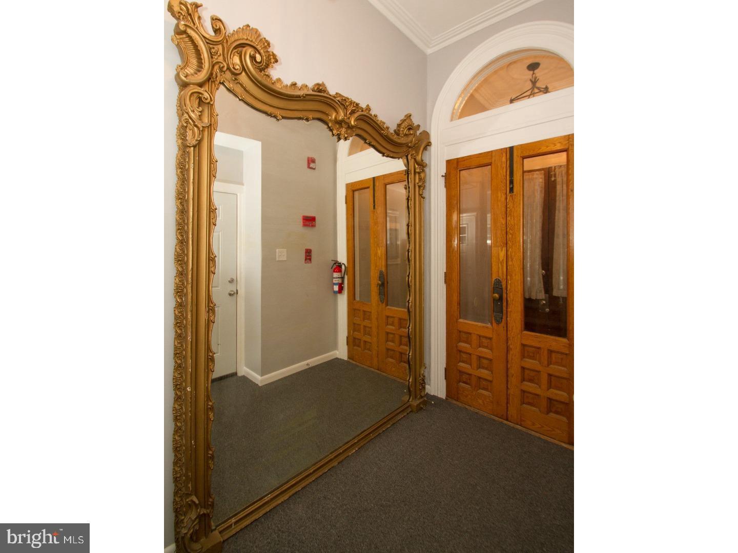 2225 MOUNT VERNON STREET Unit: 2ND FLR.