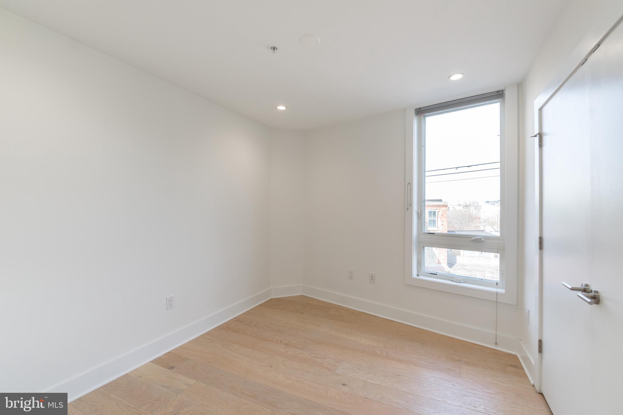 861 N 3rd St #Unit 2
