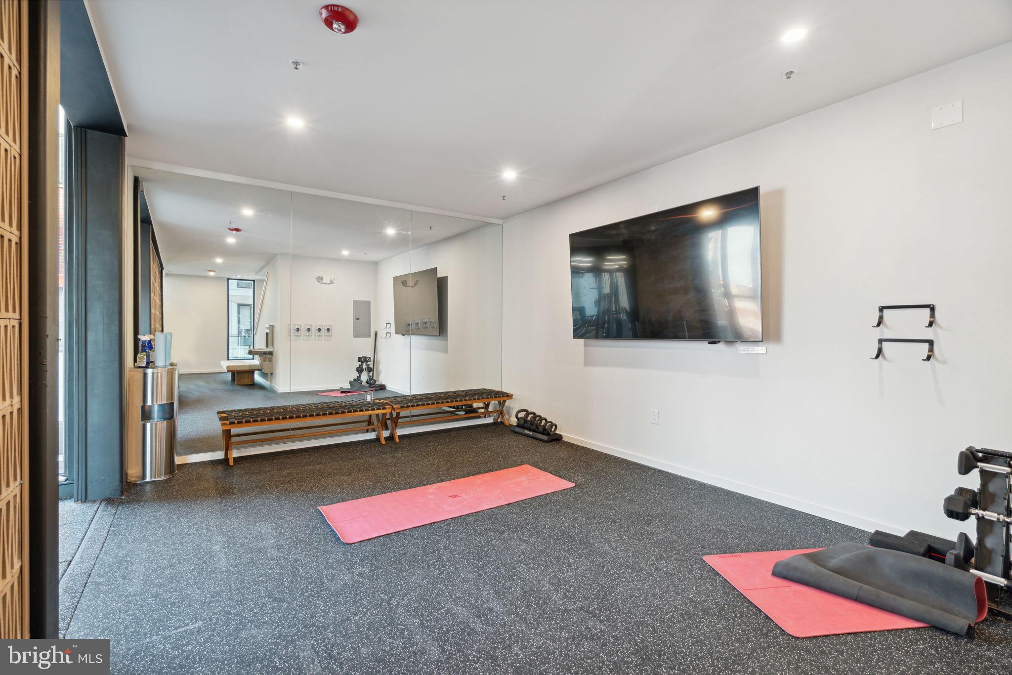 1705 N AMERICAN ST #STUDIO