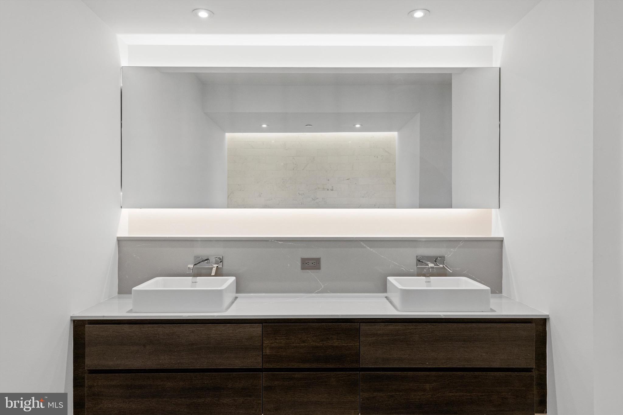 724 CHESTNUT ST #PENTHOUSE