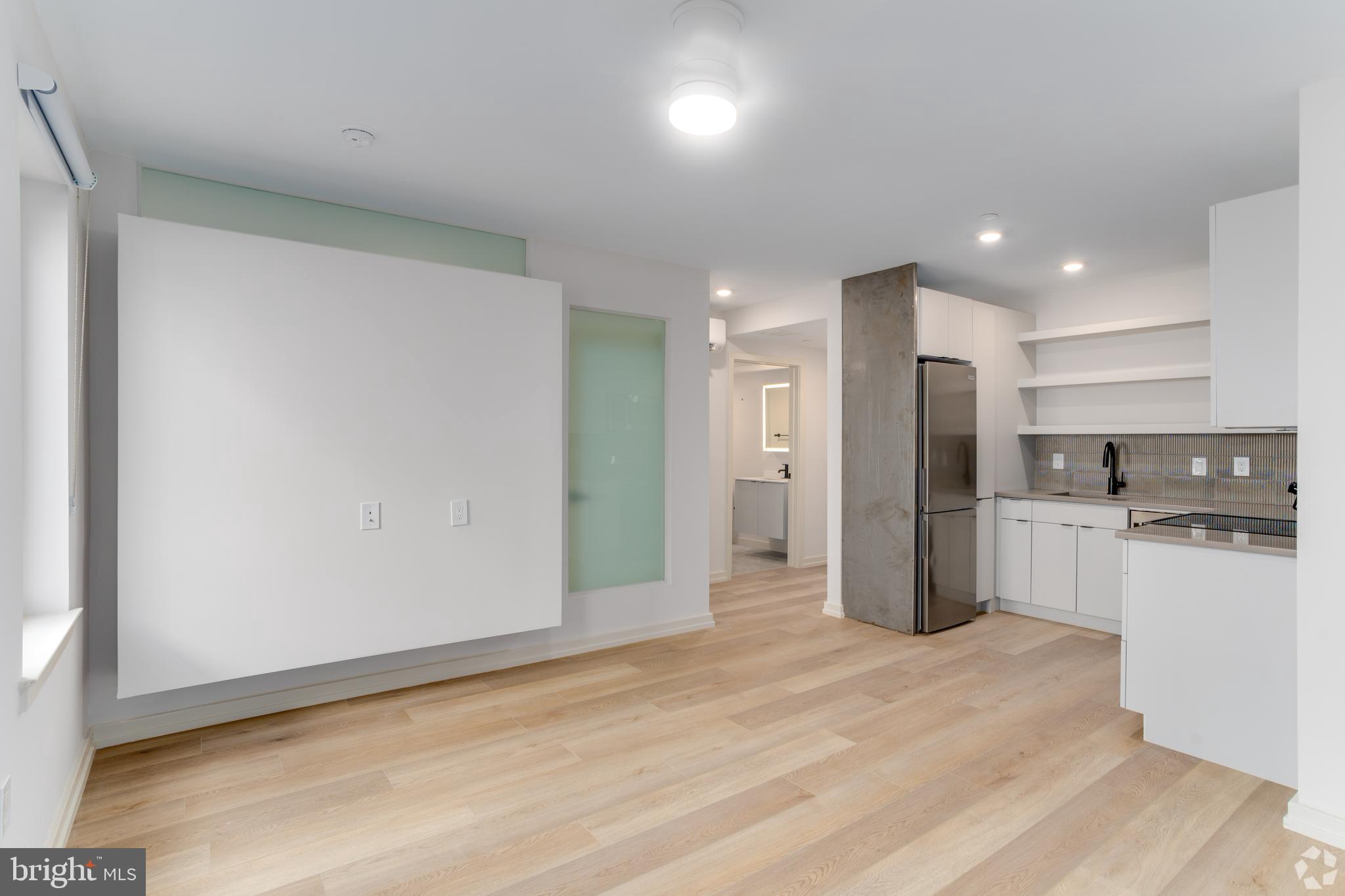 2009 N HOWARD ST #1B1BA