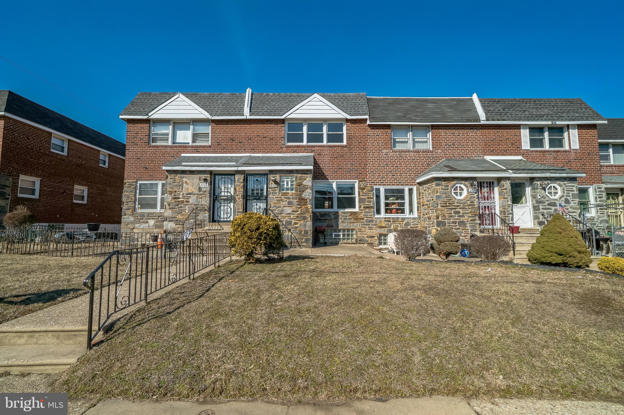 3727 W Country Club Rd