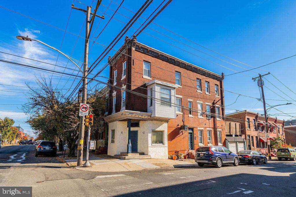 2738 POPLAR ST #2F