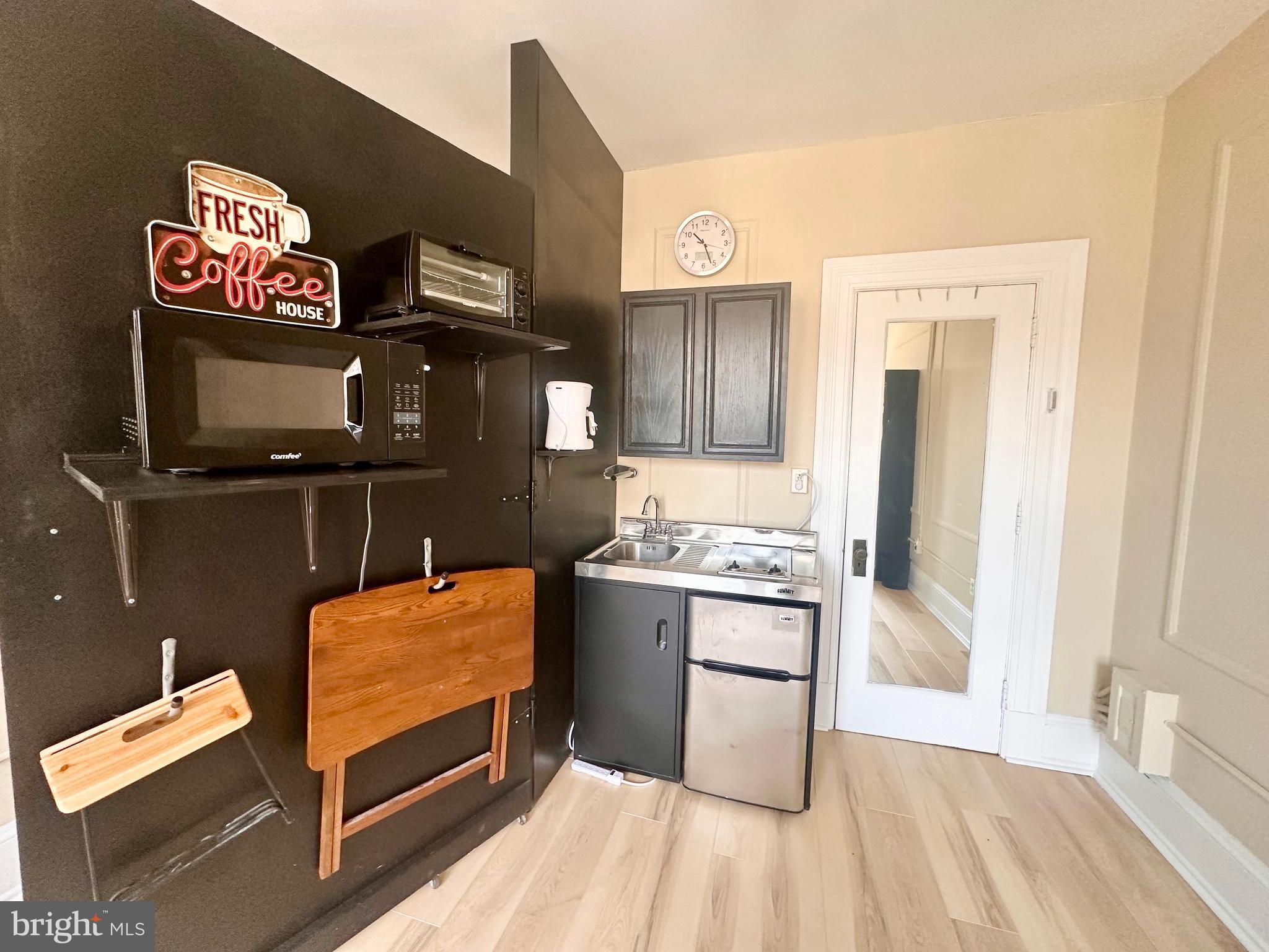 1324 LOCUST STREET 1508