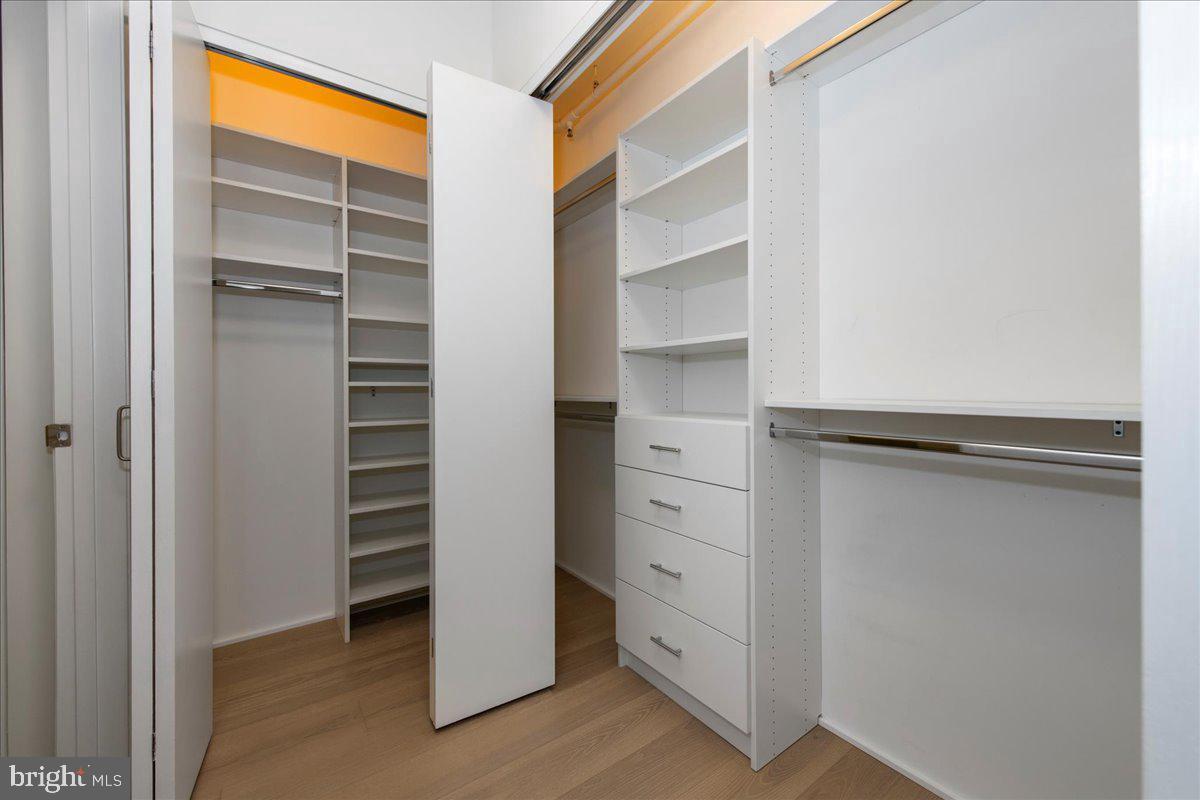 2101 MARKET STREET 00 2206