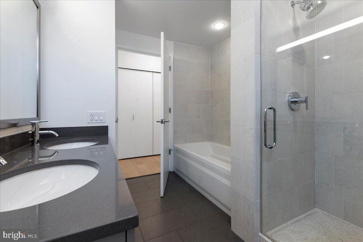 2101 MARKET STREET 00 2206