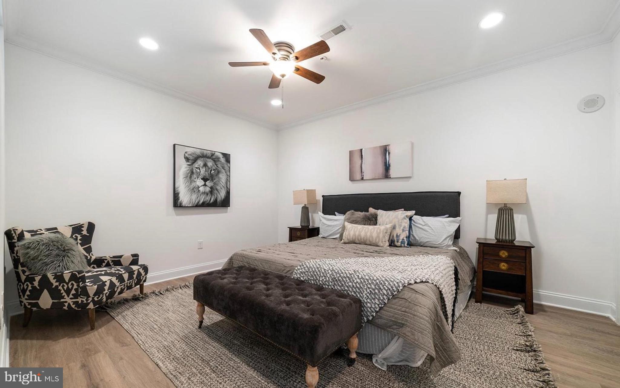 1 BROWN STREET 2B2BA