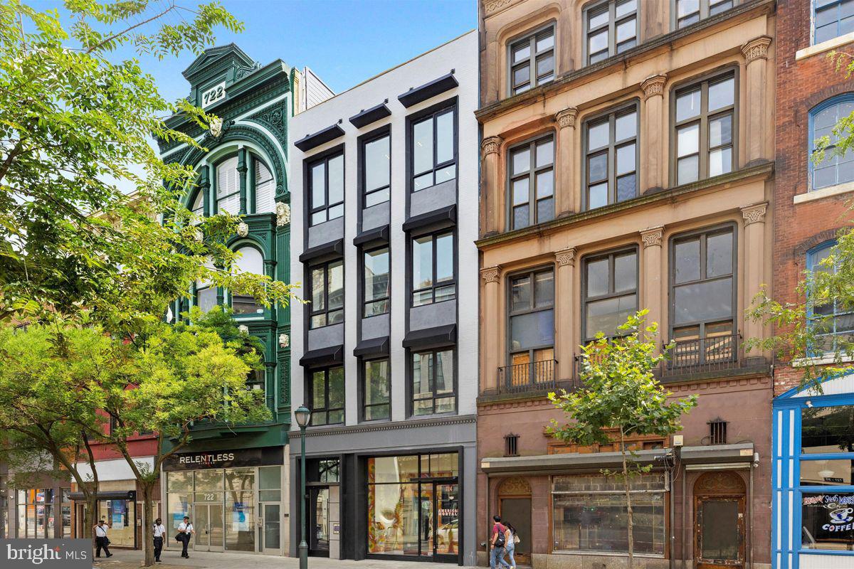 724 CHESTNUT STREET 201