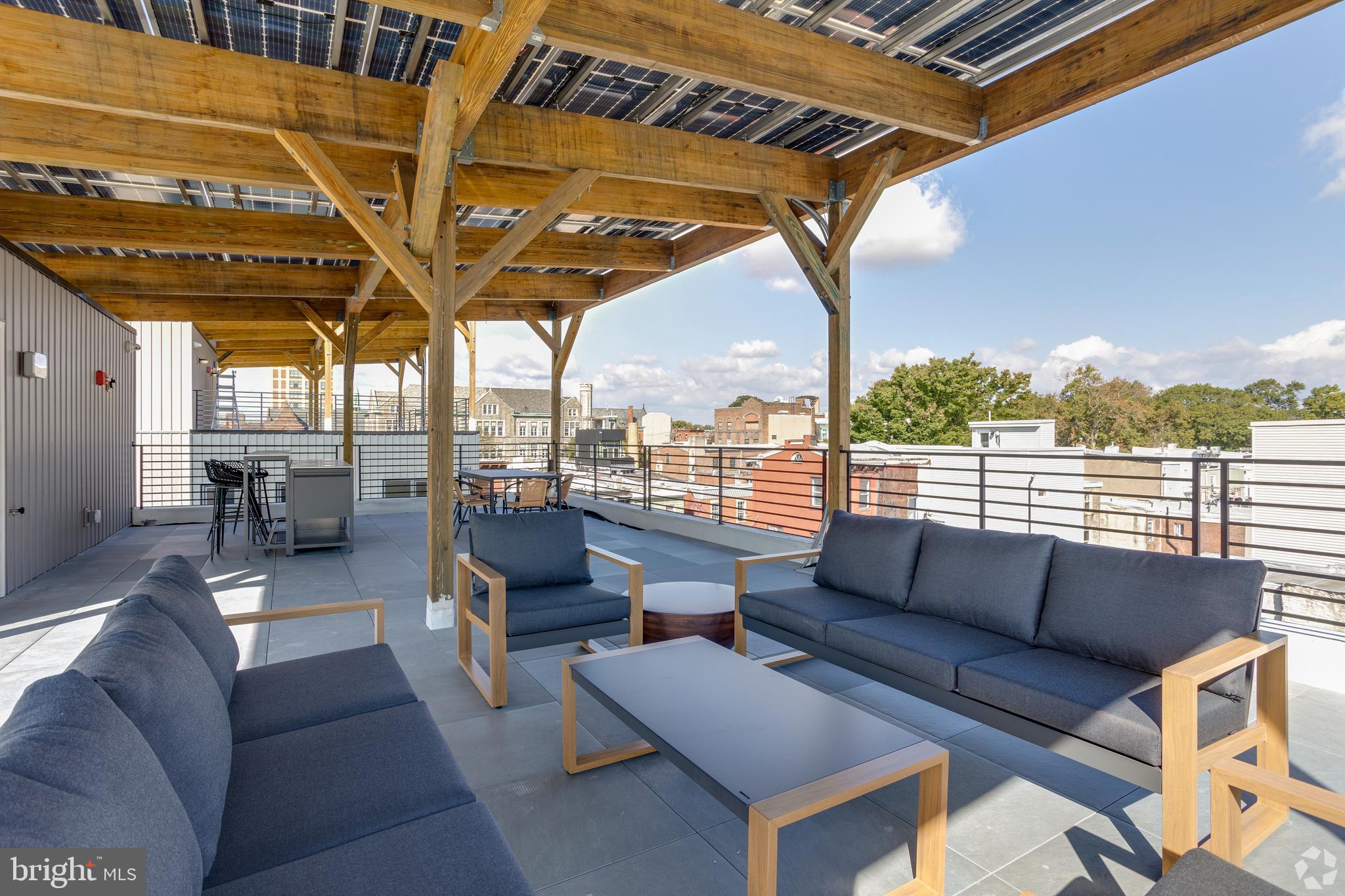 2009 N HOWARD STREET 324