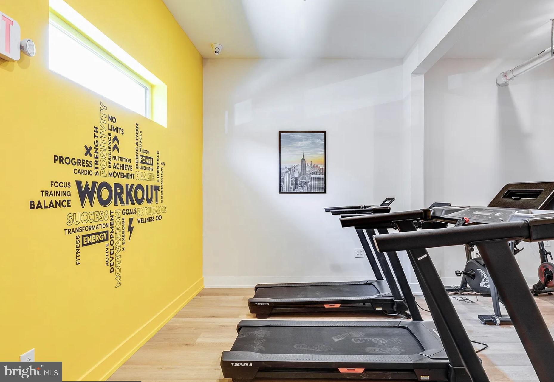 2009 N HOWARD STREET 324