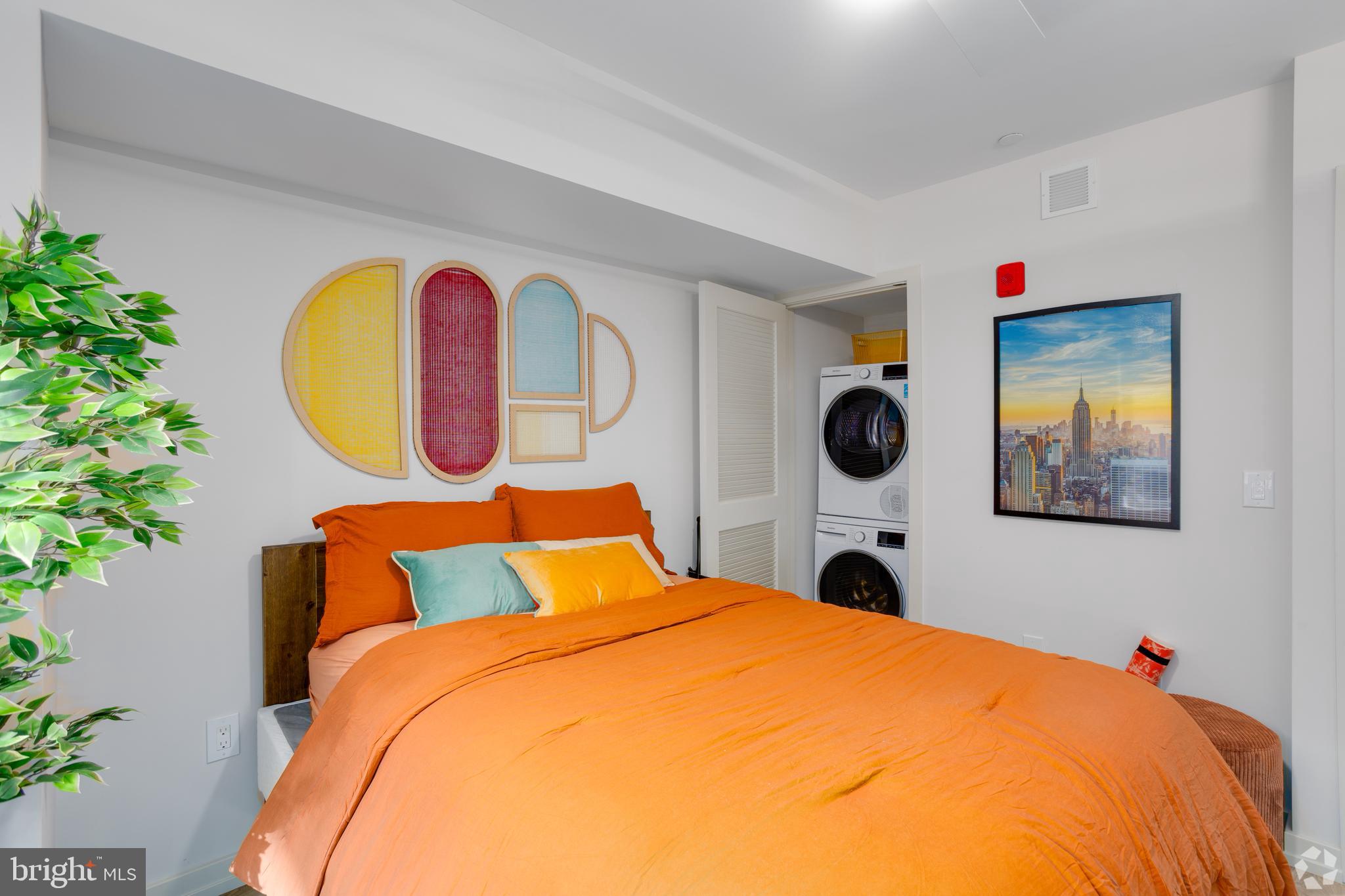 2009 N HOWARD STREET 324