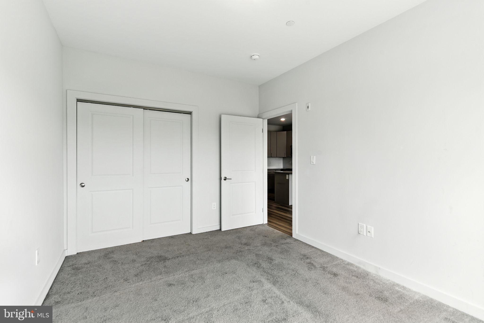 2110 E NORRIS STREET 402