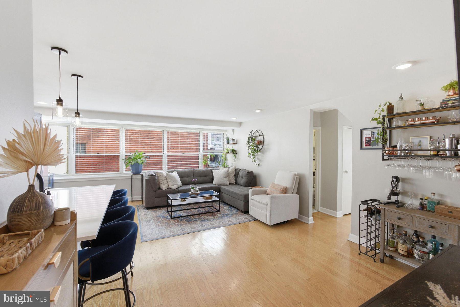 1810 RITTENHOUSE SQUARE 509
