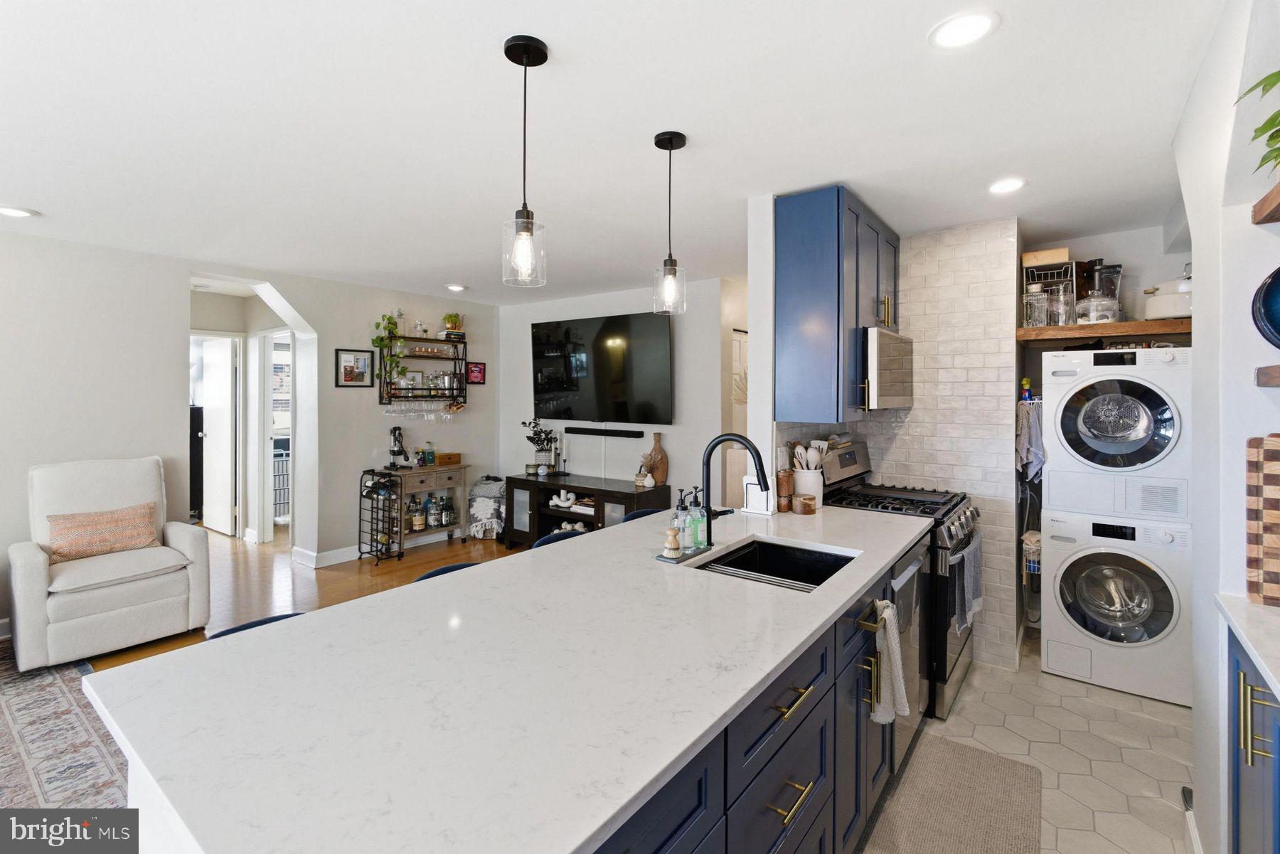 1810 RITTENHOUSE SQUARE 509