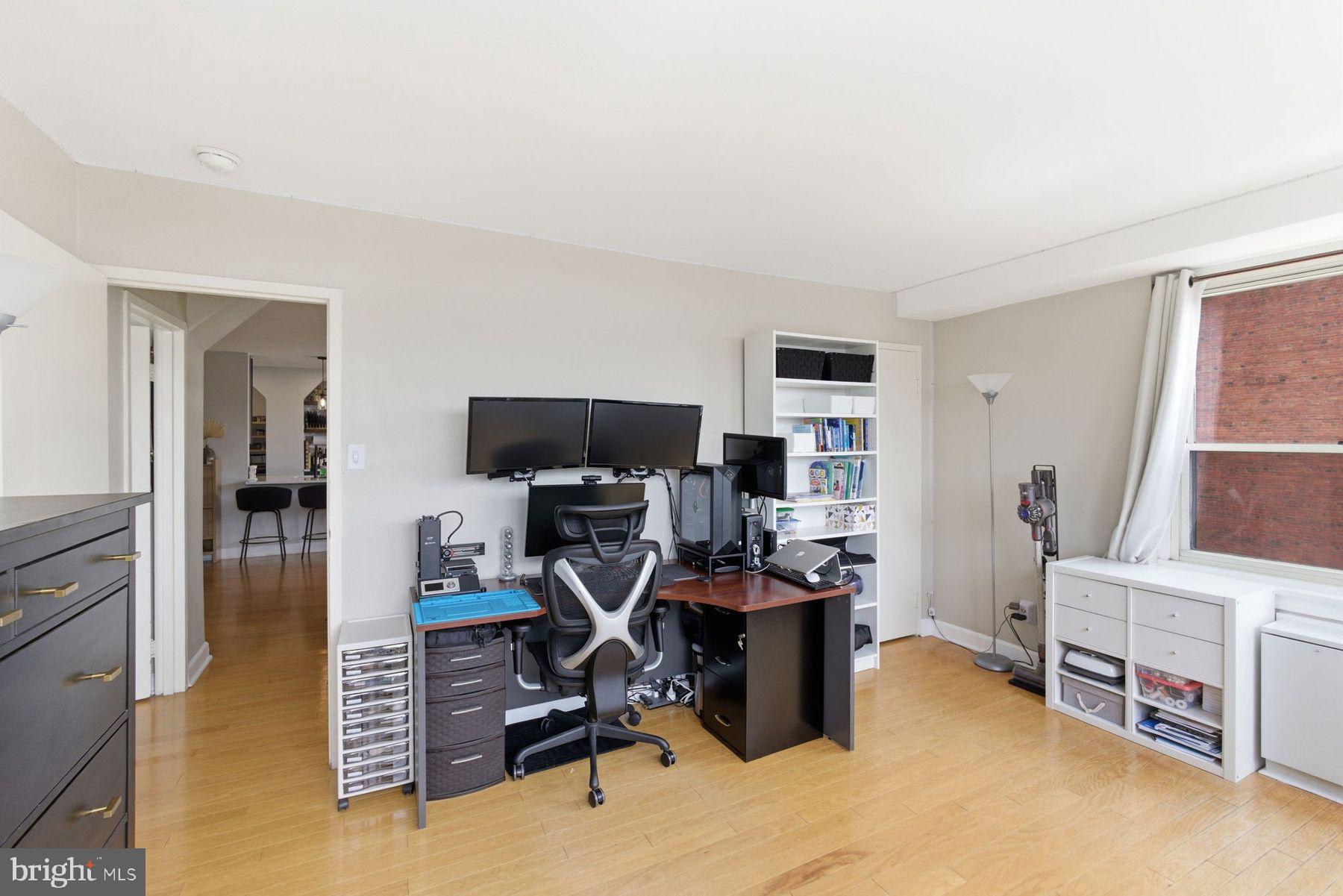 1810 RITTENHOUSE SQUARE 509