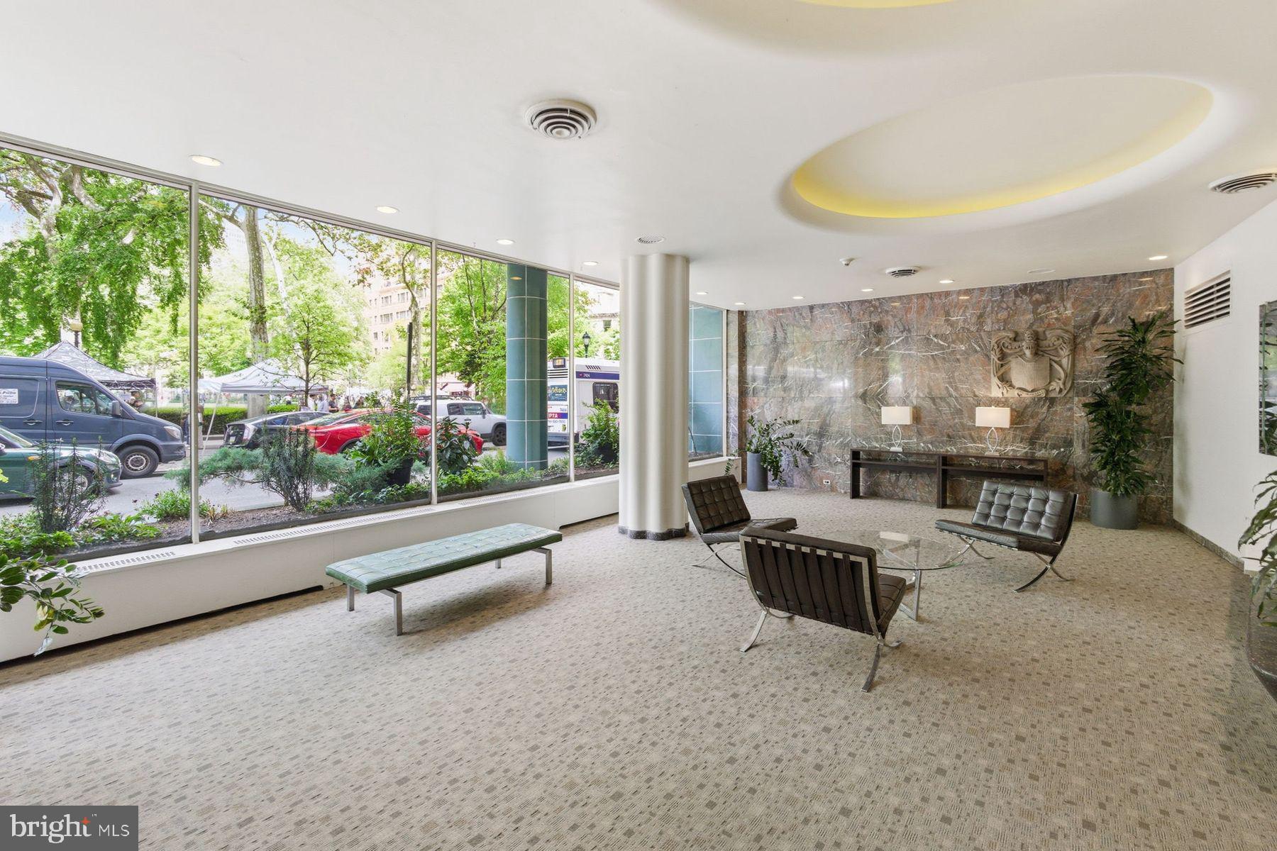 1810 RITTENHOUSE SQUARE 509
