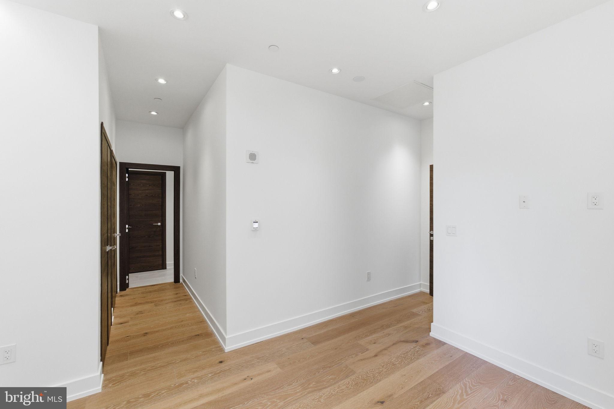 2110 WALNUT STREET 301