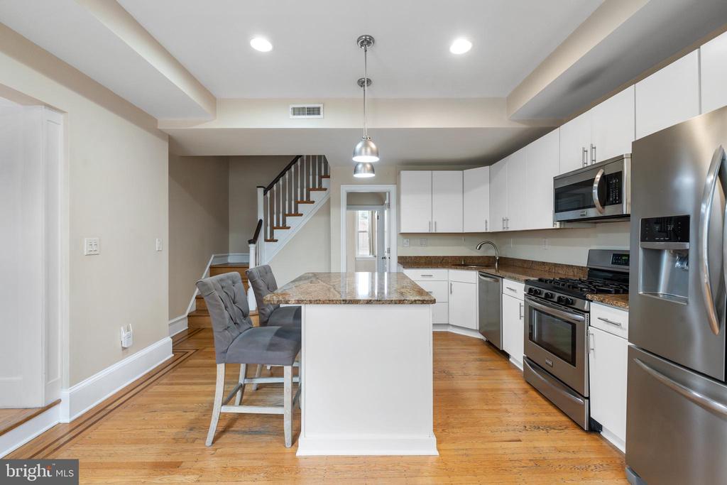 309 E GIRARD AVENUE