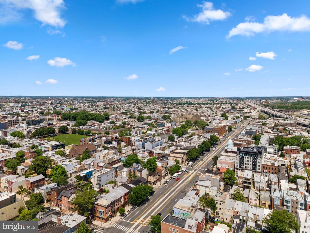 309 E GIRARD AVENUE