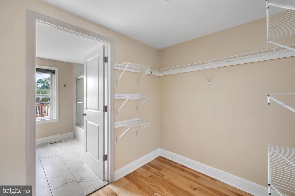 309 E GIRARD AVENUE